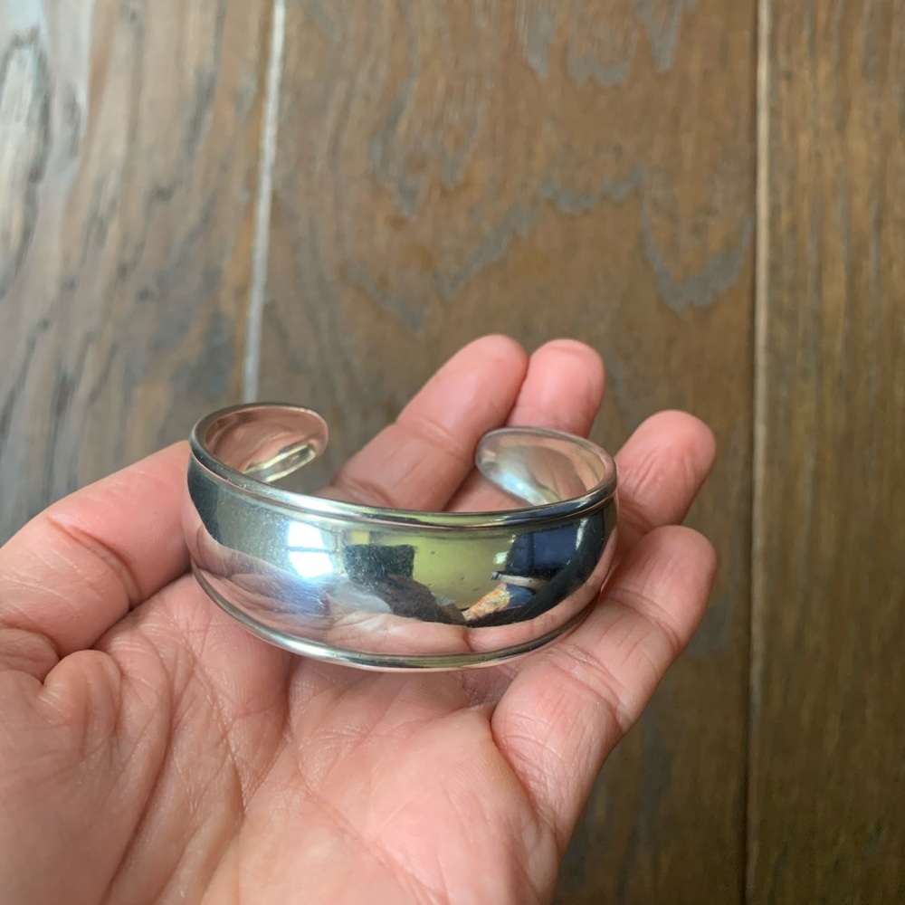 Silpada - Solid Silver Rolled Edge Cuff